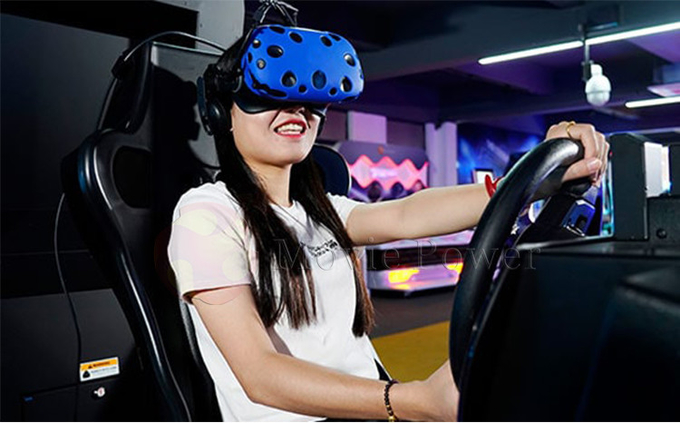 Simulateur de course de voitures pour le parc à thème de réalité virtuelle 1